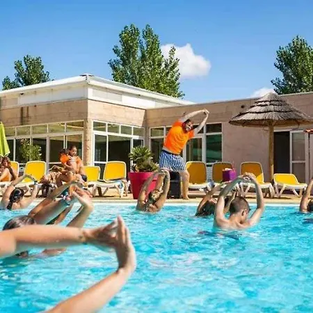 Mobilhome 4 Etoiles - Piscine - Efceif *