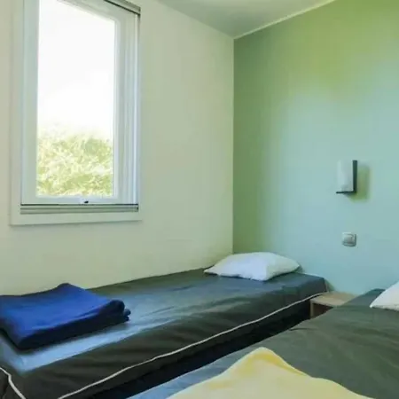 Holiday home Mobilhome 4 Etoiles - Piscine - Efceif L'Ile-d'Olonne